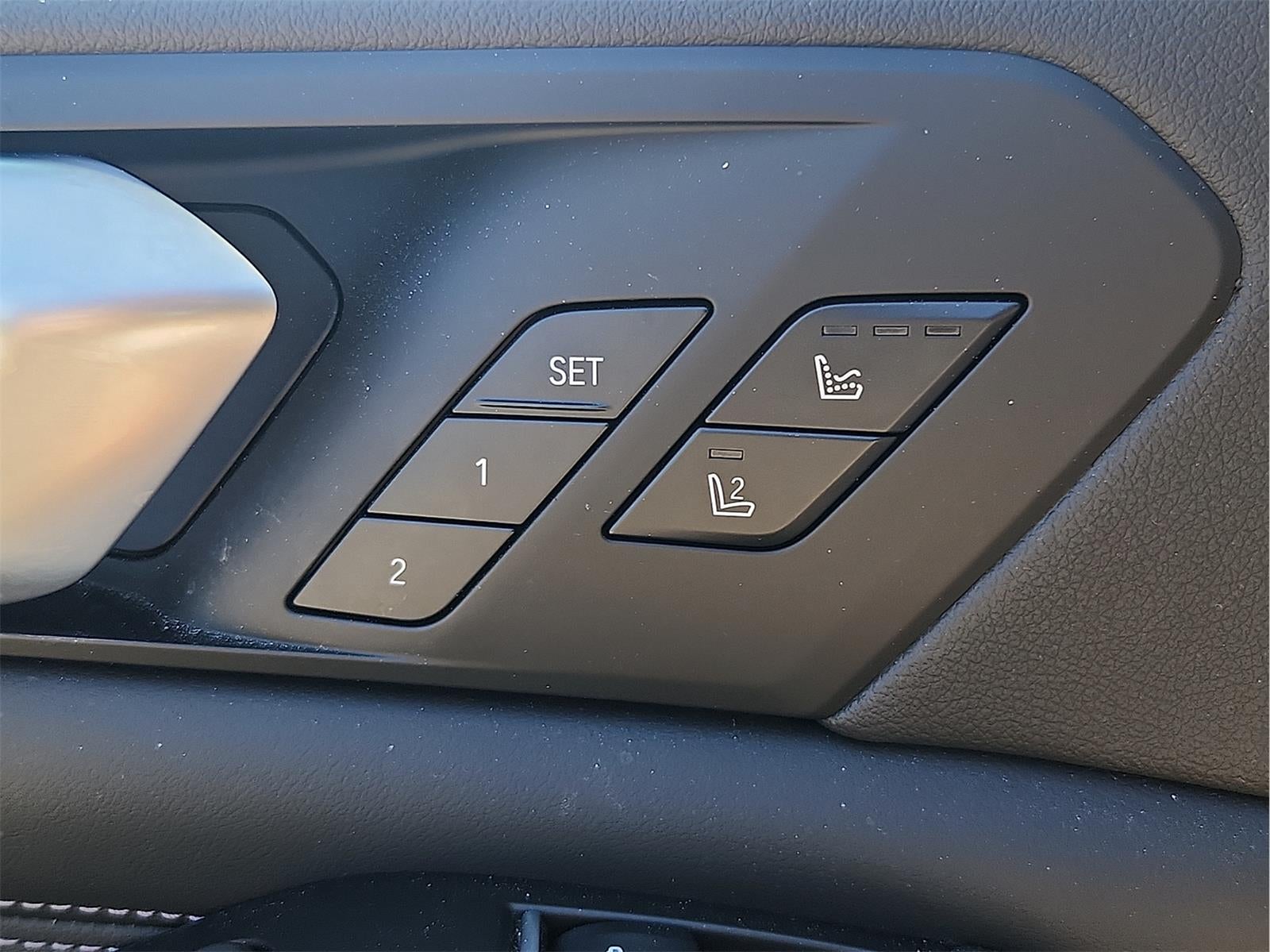 2023 BMW X5 M50i
