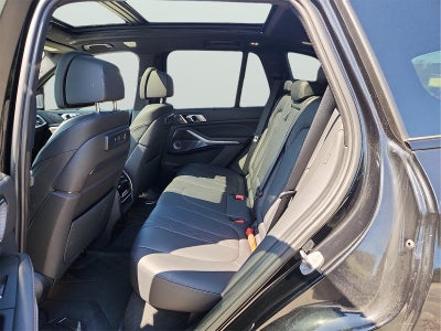 2023 BMW X5 M50i