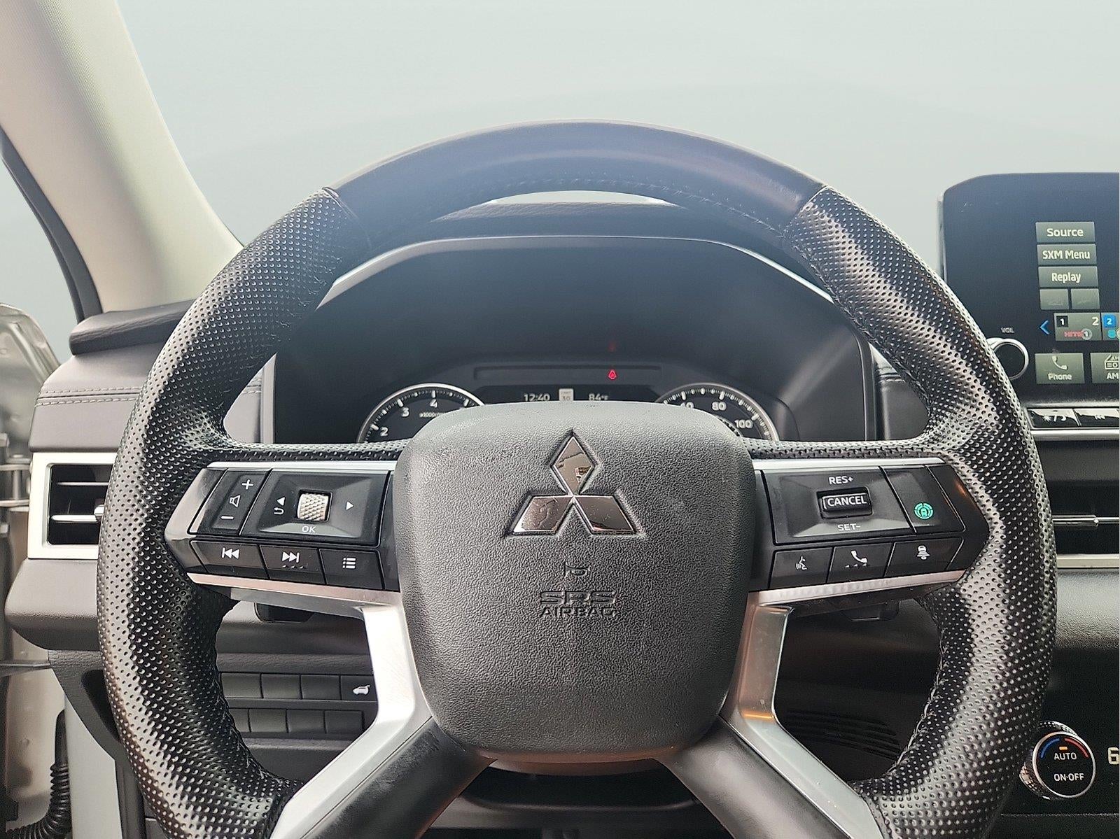 2024 Mitsubishi Outlander SE