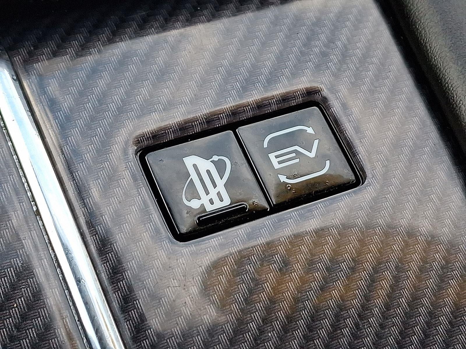 2023 Mitsubishi Outlander PHEV SEL