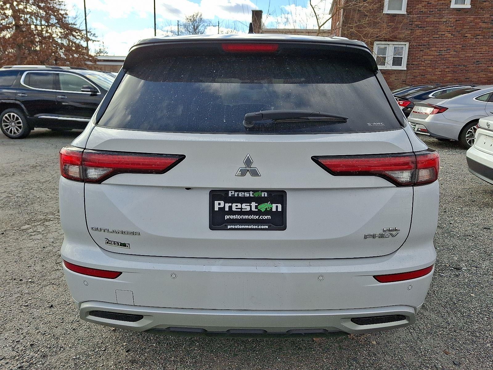 2023 Mitsubishi Outlander PHEV SEL