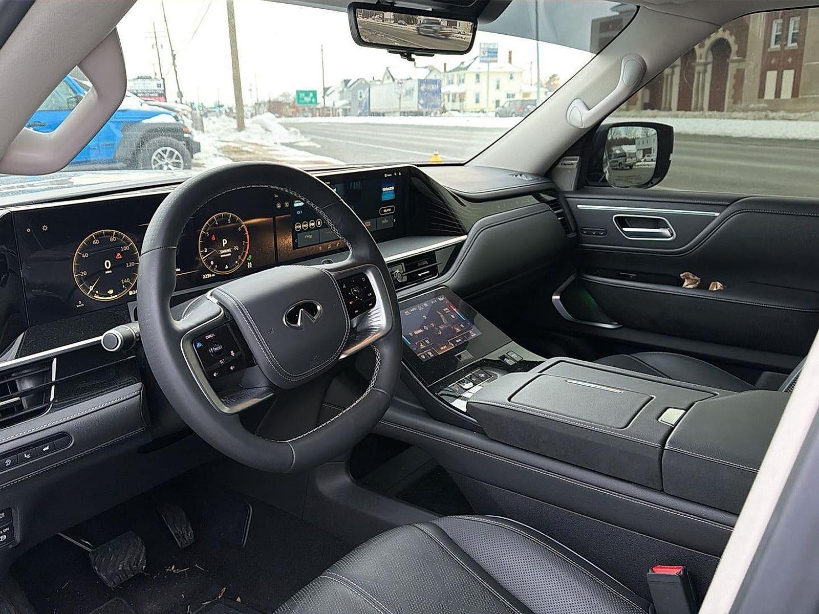 2025 INFINITI QX80 SENSORY