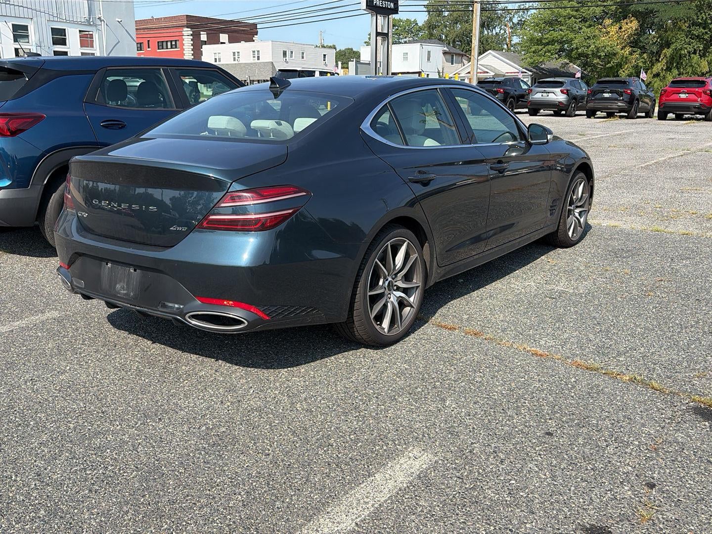 2025 Genesis G70 2.5T